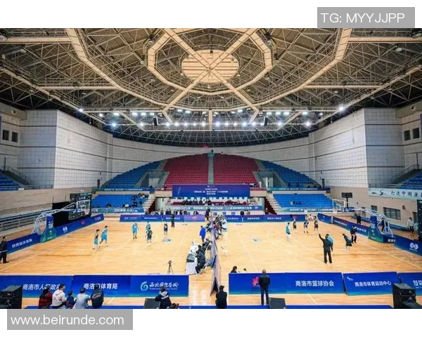 赛后分析:西安篮球队与武汉篮球队的战术意识与表现对比 赛后分析:西安篮球队与武汉篮球队的战术意识与表现对比