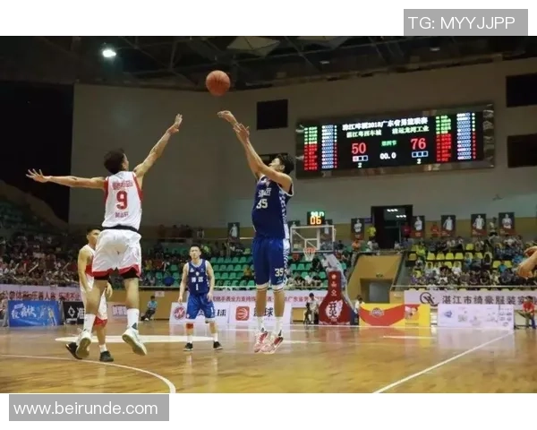 深圳篮球队与重庆篮球队赛后战术分析与策略总结 深圳篮球队与重庆篮球队赛后战术分析与策略总结