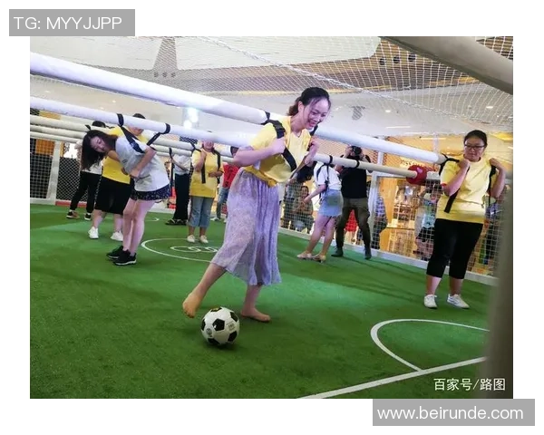 足球明星夜游兰州夜店引发热议球迷热情追随夜生活新风潮